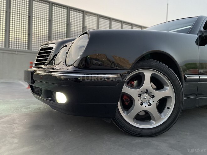 Mercedes E 320 2000, 289,000 km - 3.2 l - Bakı