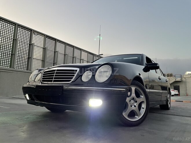 Mercedes E 320 2000, 289,000 km - 3.2 l - Bakı