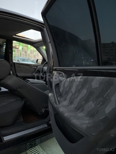 Mercedes E 320 2000, 289,000 km - 3.2 l - Bakı