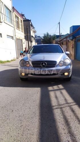 Mercedes C 200 2000, 333,000 km - 2.0 l - Bakı