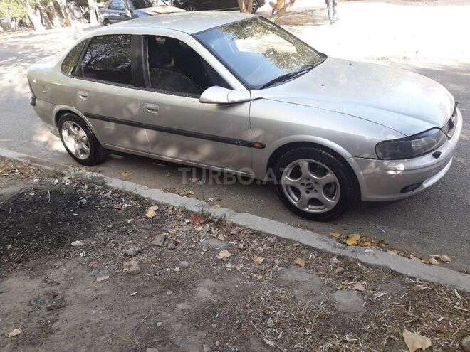Opel Vectra 1997, 235,000 km - 2.0 л - Bakı