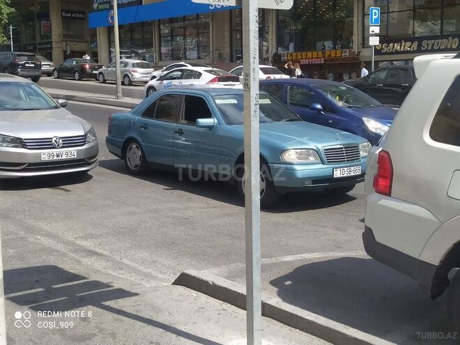 Mercedes C 220 1995, 460,000 km - 2.2 l - Bakı