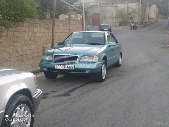 Mercedes C 220 1995, 460,000 km - 2.2 l - Bakı