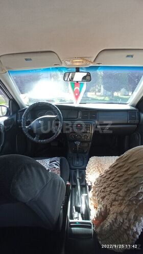 Opel Vectra 2000, 300,000 km - 1.8 l - Gəncə