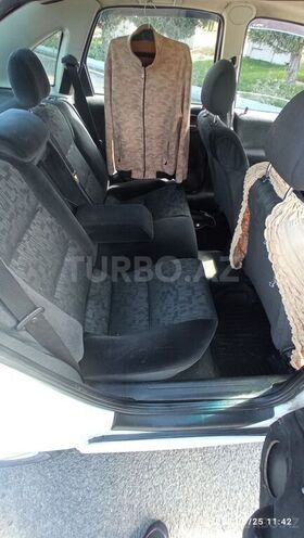 Opel Vectra 2000, 300,000 km - 1.8 l - Gəncə