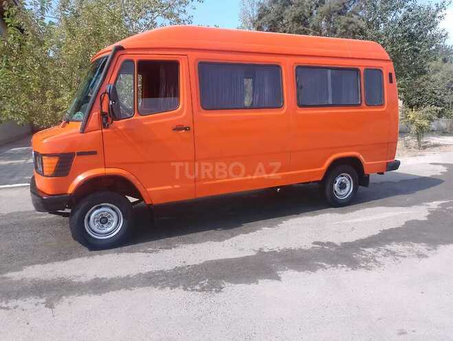 Mercedes 208 D 1991, 900,000 km - 2.3 l - Sabirabad