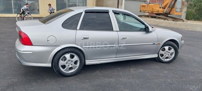 Opel Vectra 2000, 315,246 km - 1.8 l - Bakı