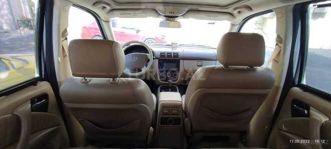 Mercedes ML 320 2002, 200,000 km - 3.2 l - Bakı