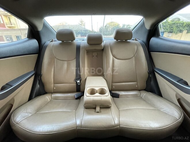 Hyundai Elantra 2013, 174,000 km - 1.8 l - Bakı