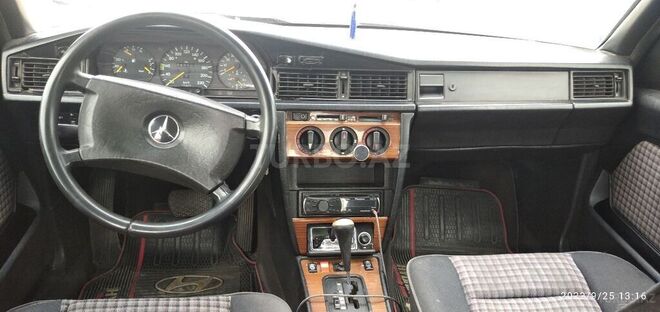 Mercedes 190 1991, 363,118 km - 2.0 l - Bakı