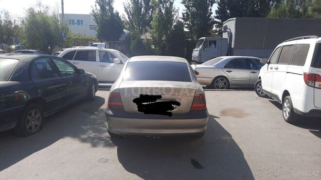 Opel Vectra 1997, 360,000 km - 2.0 l - Sumqayıt