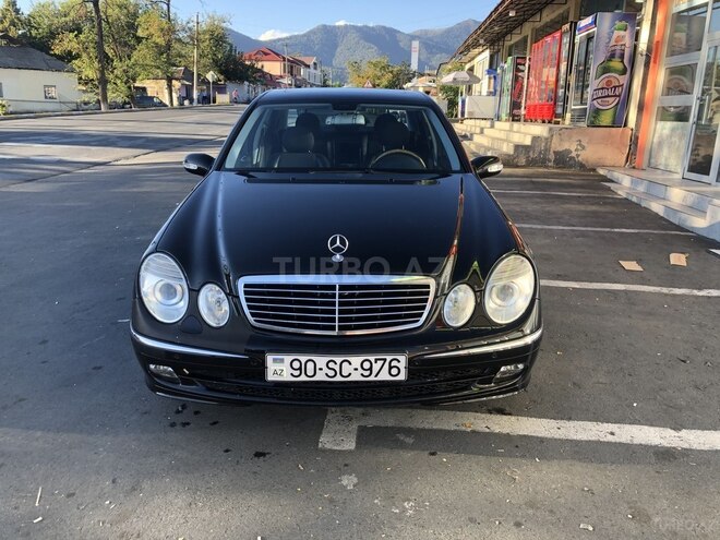 Mercedes E 320 2005, 308,000 km - 3.2 l - Zaqatala