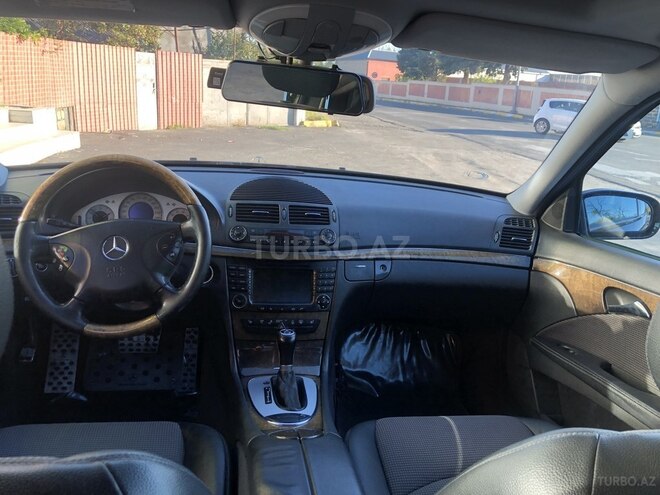 Mercedes E 320 2005, 308,000 km - 3.2 l - Zaqatala