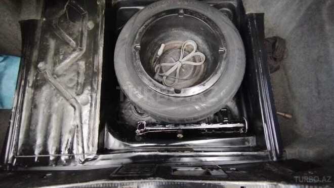 Mercedes E 230 1992, 331,006 km - 2.3 л - Bərdə