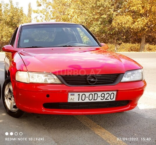 Opel Vectra 1996, 346,000 km - 1.6 l - Qax