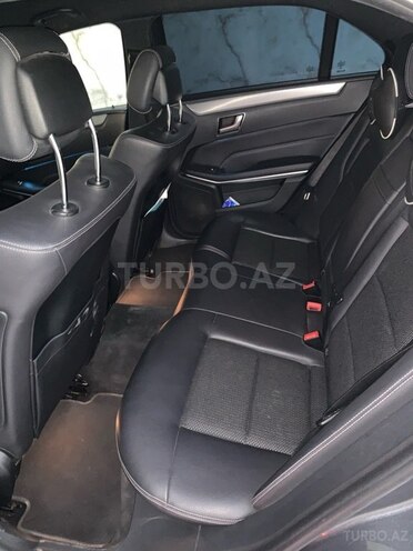 Mercedes E 220 2015, 106,000 km - 2.2 l - Bakı