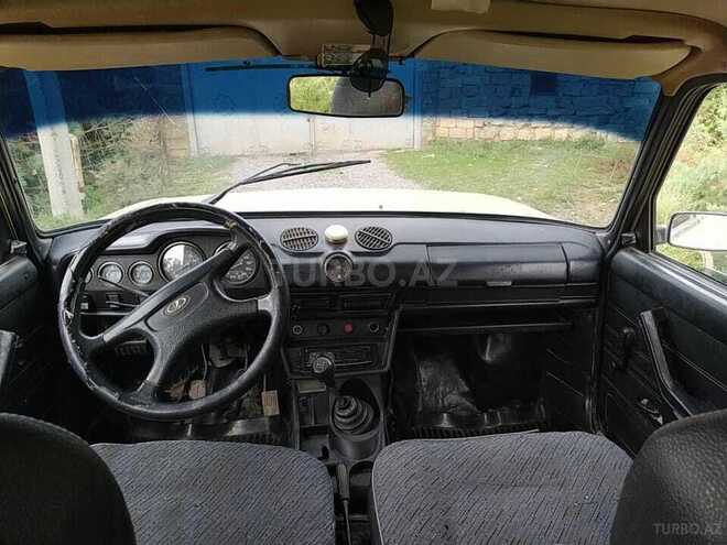 LADA (VAZ) 2106 1984, 200,000 km - 1.6 l - Saatlı