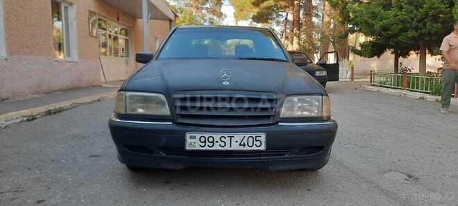 Mercedes C 220 1995, 378,000 km - 2.2 l - Sumqayıt