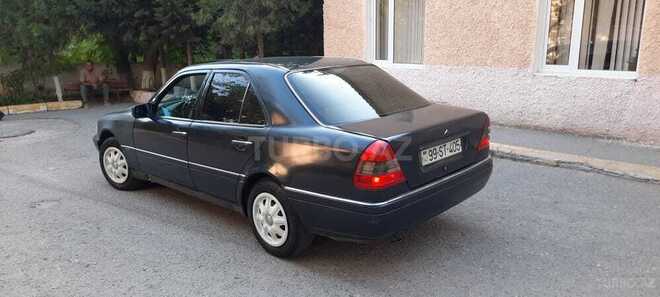 Mercedes C 220 1995, 378,000 km - 2.2 l - Sumqayıt