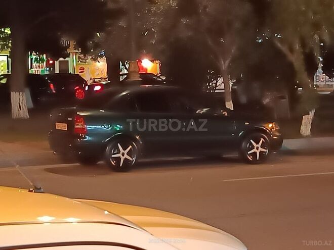 Opel Astra 2000, 175,147 km - 2.0 л - Sumqayıt