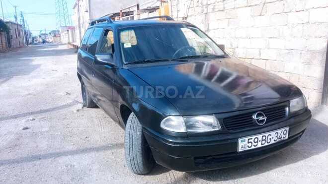 Opel Astra 1993, 390,000 km - 2.0 l - Bakı