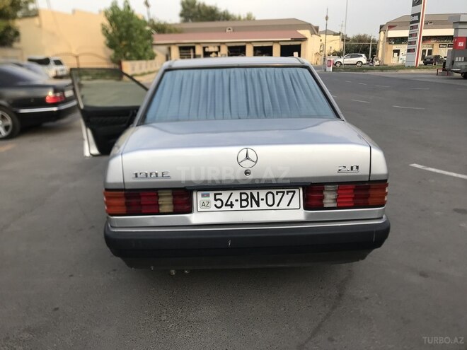 Mercedes 190 1991, 518,000 km - 2.0 l - Sabirabad