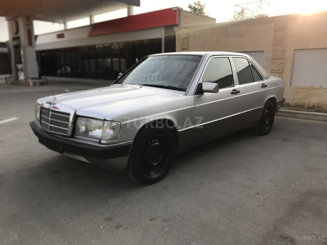 Mercedes 190 1991, 518,000 km - 2.0 l - Sabirabad