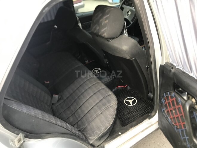 Mercedes 190 1991, 518,000 km - 2.0 l - Sabirabad