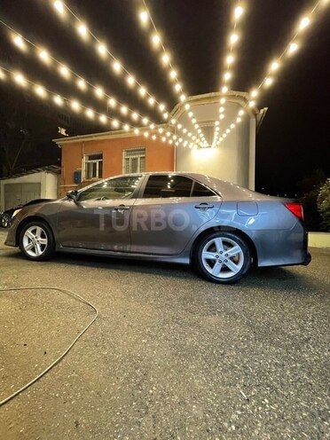 Toyota Camry 2014, 100,000 km - 2.5 л - Bakı