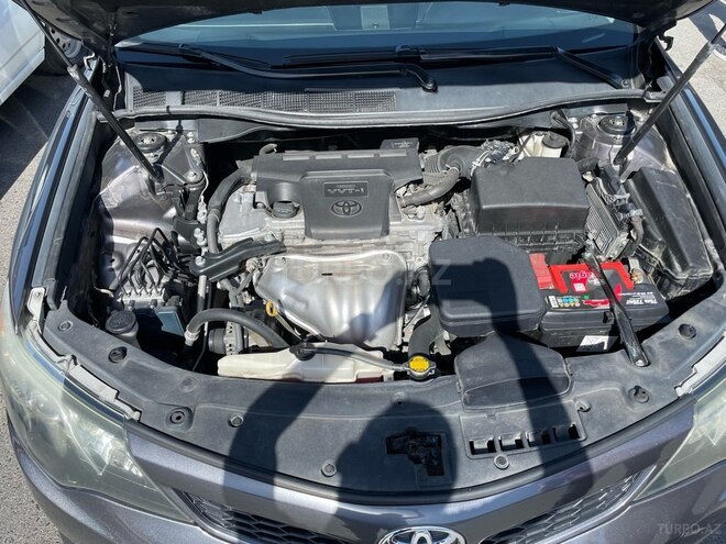 Toyota Camry 2014, 100,000 km - 2.5 л - Bakı