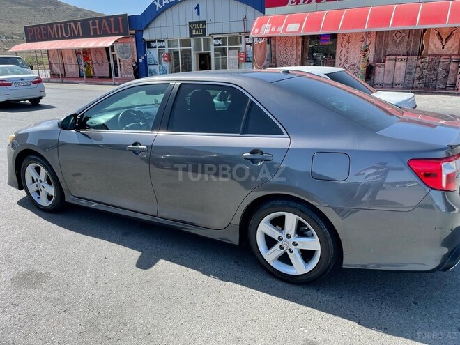 Toyota Camry 2014, 100,000 km - 2.5 л - Bakı
