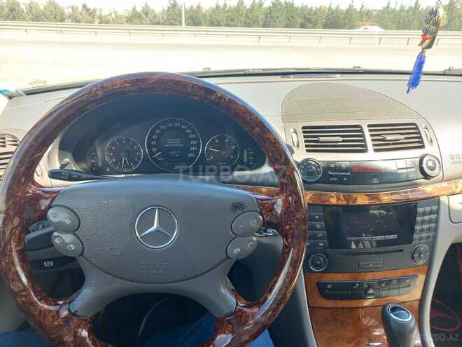 Mercedes E 220 2006, 354,000 km - 2.2 l - Bakı