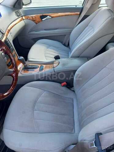 Mercedes E 220 2006, 354,000 km - 2.2 l - Bakı