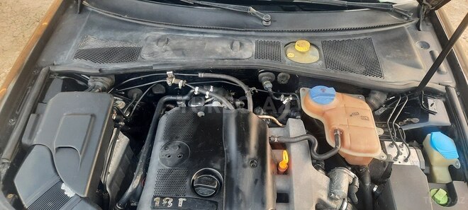 Volkswagen Passat 2001, 370,150 km - 2.0 l - Bakı