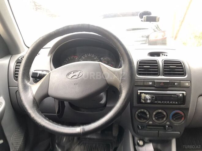 Hyundai Accent 2005, 390,000 km - 1.5 l - Bakı