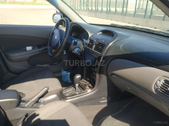 Nissan Sunny 2011, 280,000 km - 1.6 l - Bakı