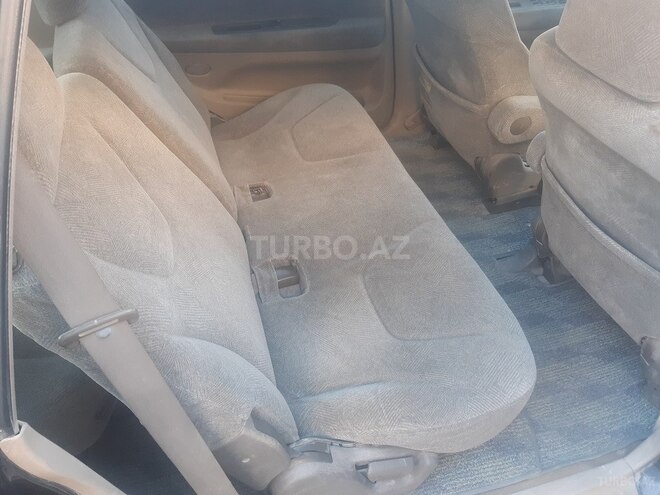 Mitsubishi Chariot 2000, 198,000 km - 2.4 l - Bakı