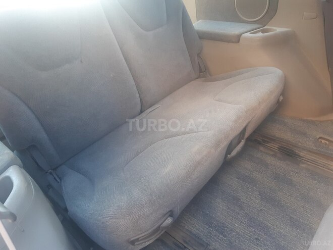 Mitsubishi Chariot 2000, 198,000 km - 2.4 l - Bakı
