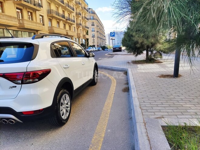 Kia Rio X-Line 2020, 9,500 km - 1.6 l - Bakı