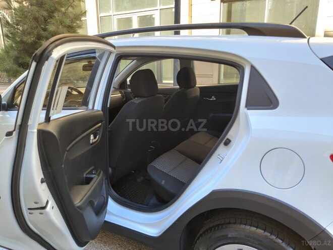 Kia Rio X-Line 2020, 9,500 km - 1.6 l - Bakı