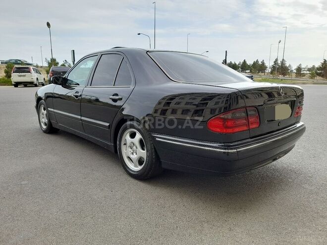 Mercedes E 220 1999, 420,000 km - 2.2 l - Bakı