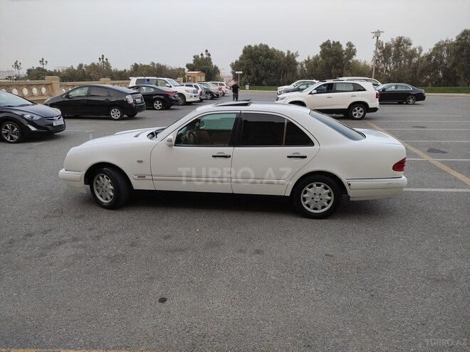 Mercedes E 230 1997, 450,000 km - 2.3 l - Bakı