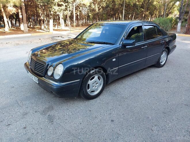 Mercedes E 240 1998, 212,000 km - 2.4 л - Sumqayıt