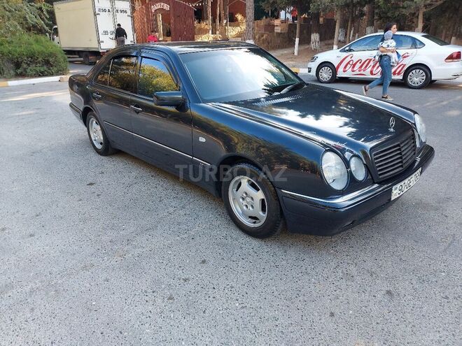 Mercedes E 240 1998, 212,000 km - 2.4 л - Sumqayıt