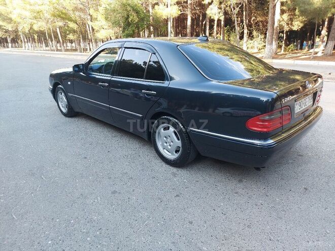 Mercedes E 240 1998, 212,000 km - 2.4 л - Sumqayıt