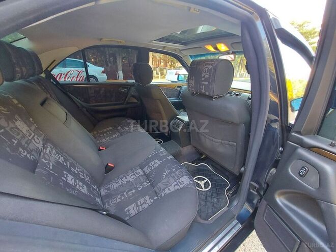 Mercedes E 240 1998, 212,000 km - 2.4 л - Sumqayıt