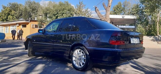 Mercedes C 240 1997, 285,369 km - 2.4 l - Şəki