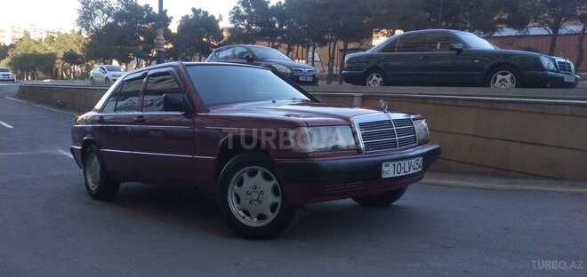 Mercedes 190 1991, 332,211 km - 2.0 l - Bakı