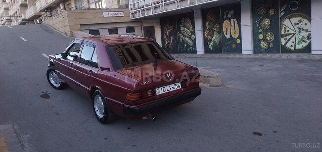 Mercedes 190 1991, 332,211 km - 2.0 l - Bakı