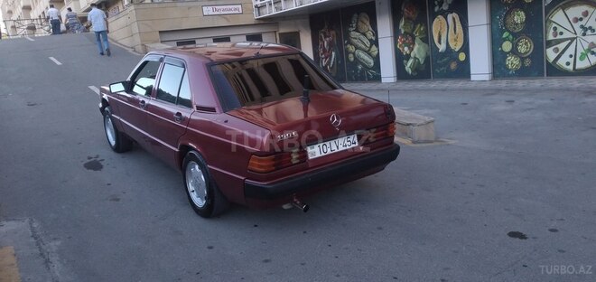 Mercedes 190 1991, 332,211 km - 2.0 l - Bakı